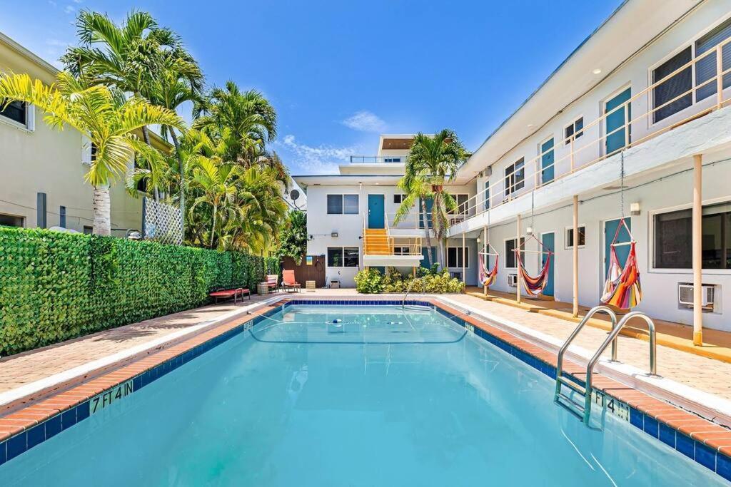 Hollywood Beach, Steps To The Beach, Pool Exterior foto